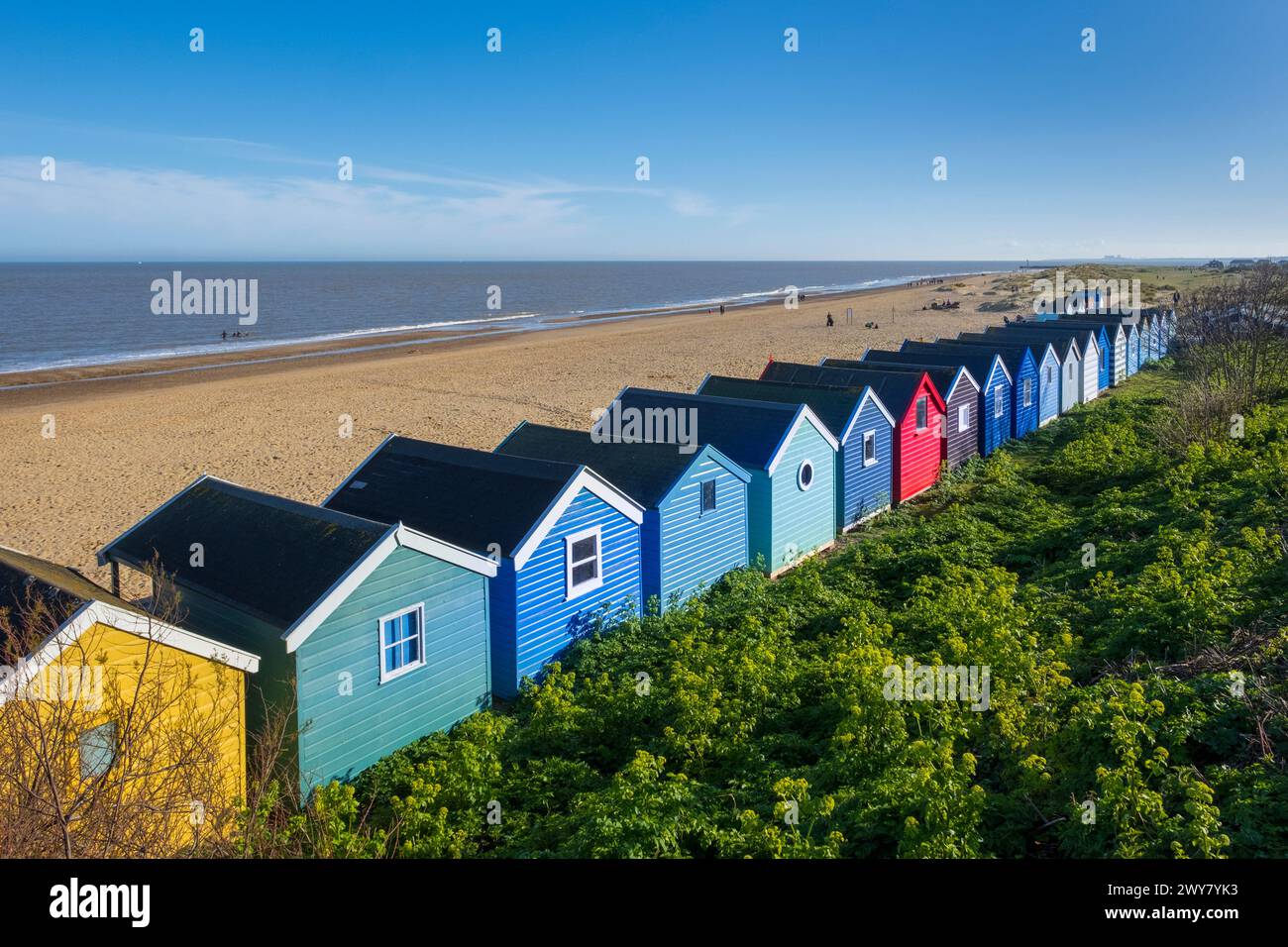 Strandhütten an der Küste von Southwold. Suffolk, East anglia, Großbritannien. Stockfoto