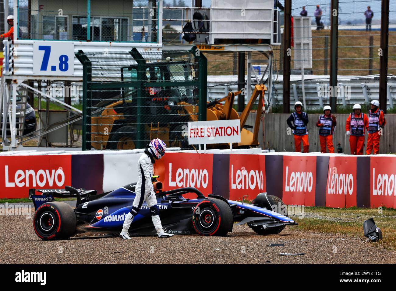 Suzuka, Japan. April 2024. Logan Sargeant (USA) Williams Racing FW46 stürzte beim ersten Training ab. 05.04.2024. Formel-1-Weltmeisterschaft, Rd 4, Großer Preis Von Japan, Suzuka, Japan, Übungstag. Das Foto sollte lauten: XPB/Alamy Live News. Stockfoto