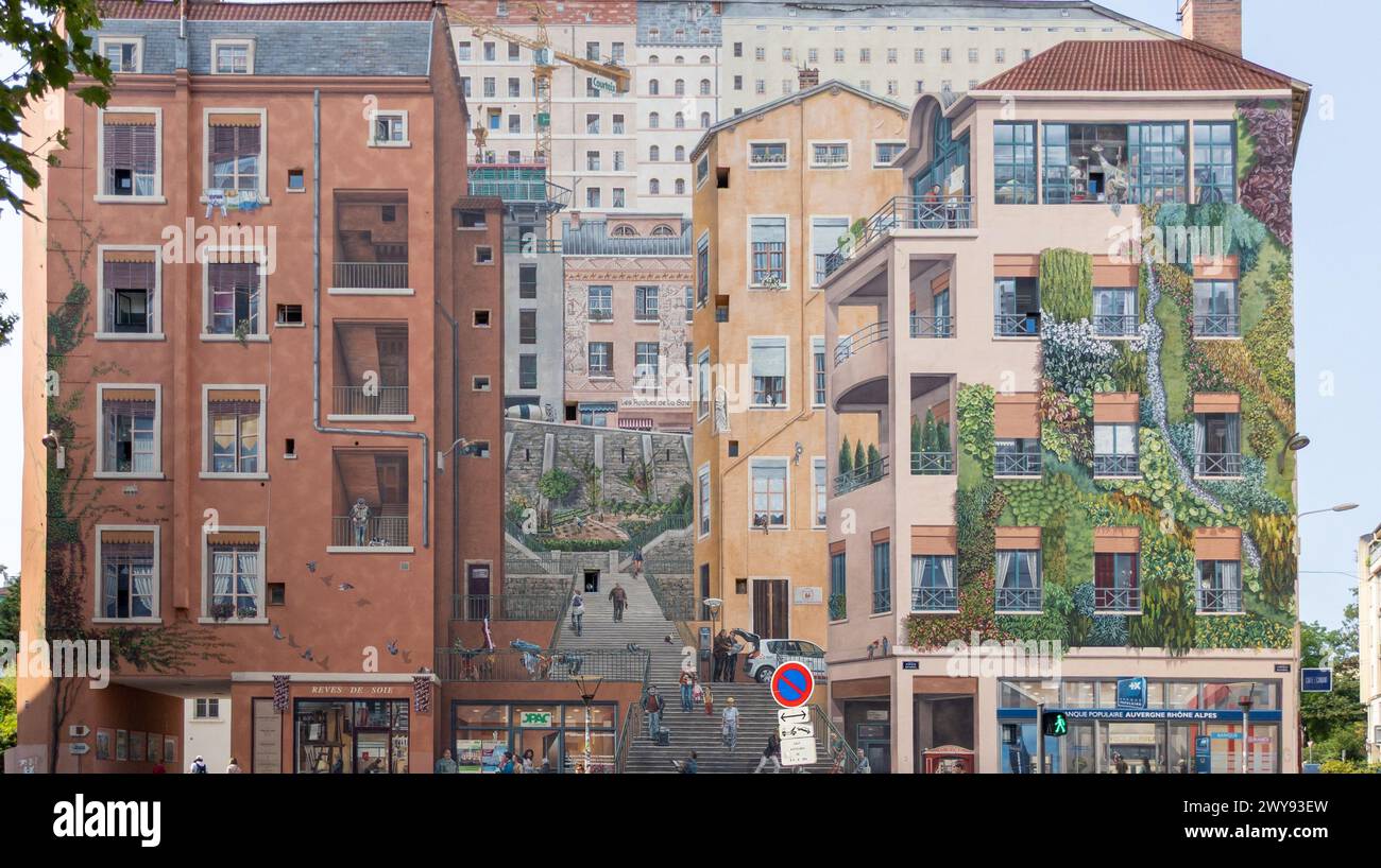 lyon , Frankreich - 04 02 2024 : Mur des Canuts im Stadtteil Croix Rousse Stadtgemälde realistische Gemälde der Stadt Lyon Szene Stockfoto