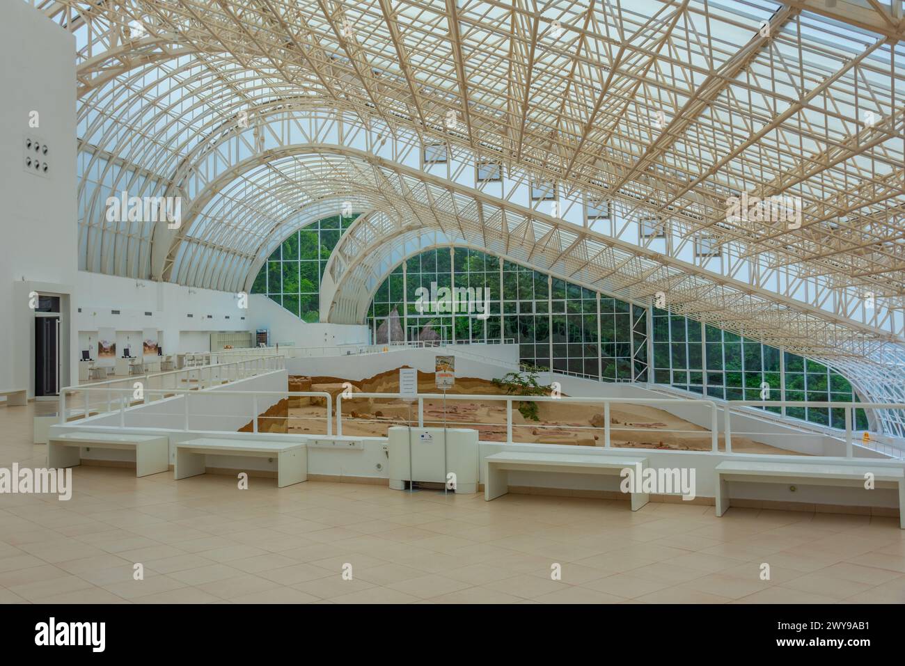 Lepenski Vir, Serbien, 26. Juli 2023: Lepenski Vir Museum in Serbien Stockfoto