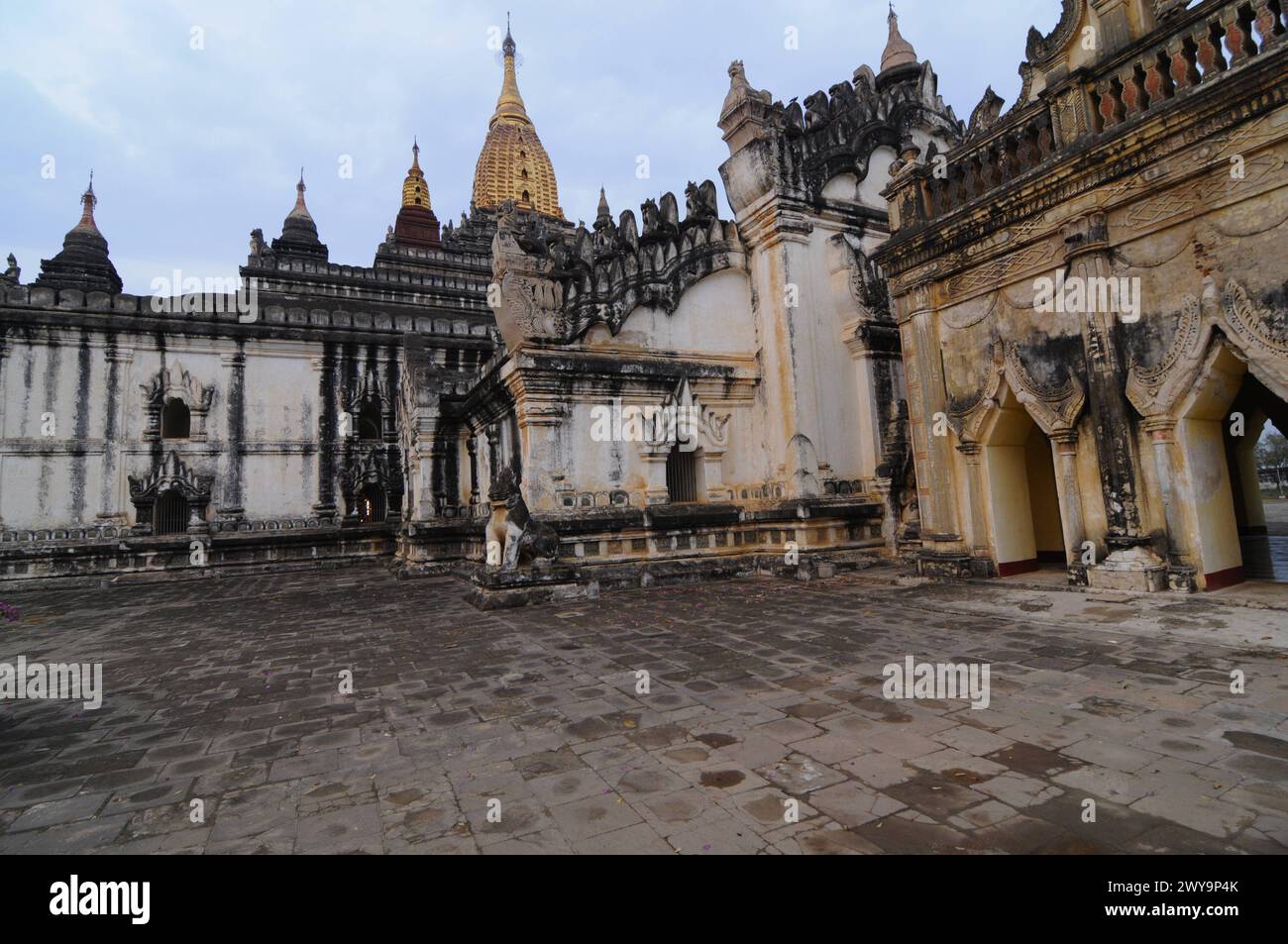 Ananda-Tempel, Bagan Pagan, UNESCO-Weltkulturerbe, Myanmar, Asien Copyright: MichaelxSzafarczyk 1235-1099 Stockfoto