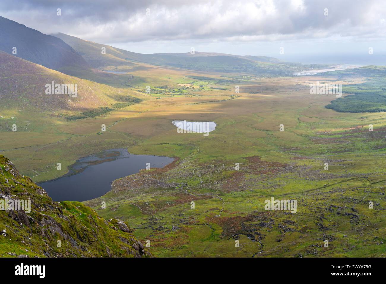 Blick vom Conor Pass, County Kerry, Irland. Stockfoto