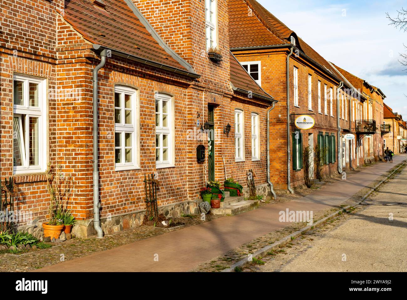 Schlossstraße Ludwigslust die Schlossstraße in Ludwigslust, Mecklenburg-Vorpommern, Deutschland die Schlossstraße in Ludwigslust, Mecklenburg-Vorpom Stockfoto