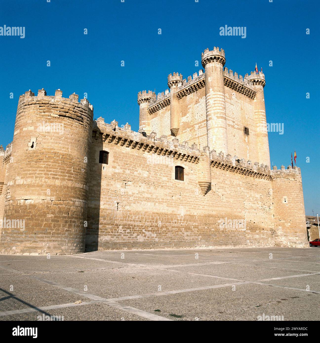 Burg von Fuensaldaña (erbaut 15. Jahrhundert). Provinz Valladolid, Spanien. Stockfoto
