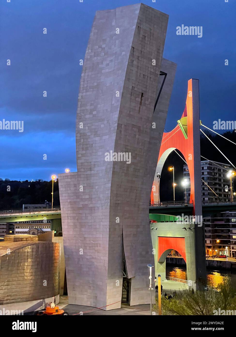 Detail des Guggenheim Museums Bilbao entworfen von Frank Gehry in Bilbao, Spanien Stockfoto