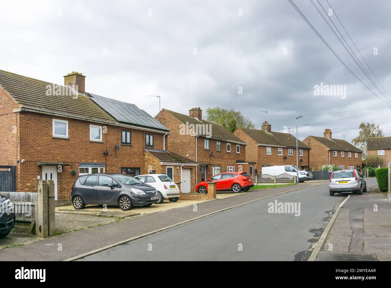 Gebäude im Stil der 1950er Jahre in Gaywood, einem Vorort von King's Lynn, Norfolk. Stockfoto