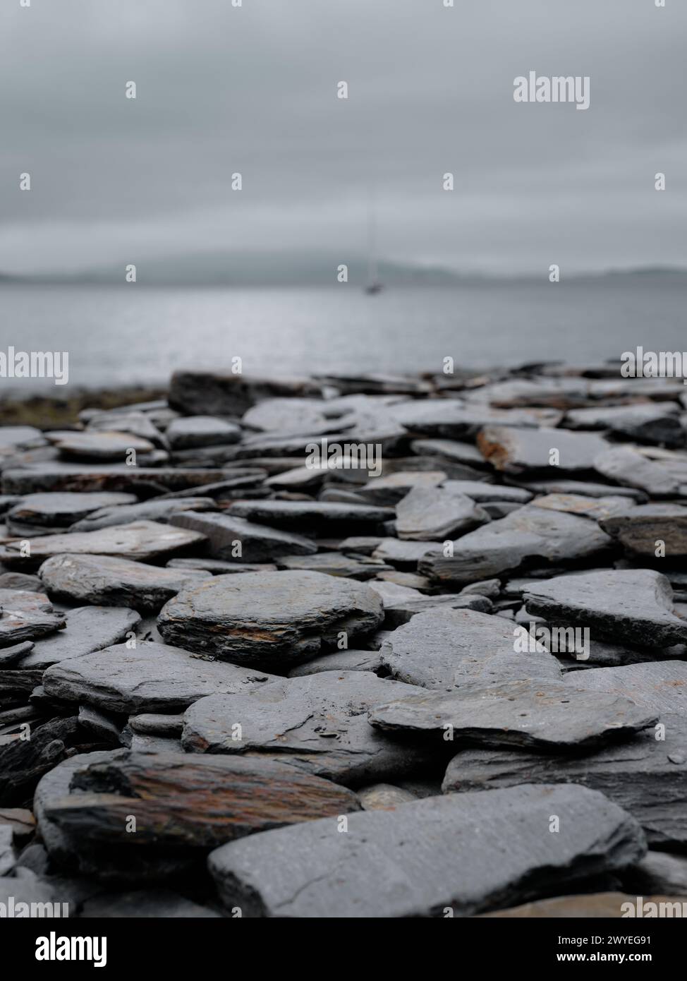 Die Schieferküstenlandschaft von Easdale, einer der Slate Islands, im Firth of Lorn, Argyll and Bute, Schottland Großbritannien Stockfoto