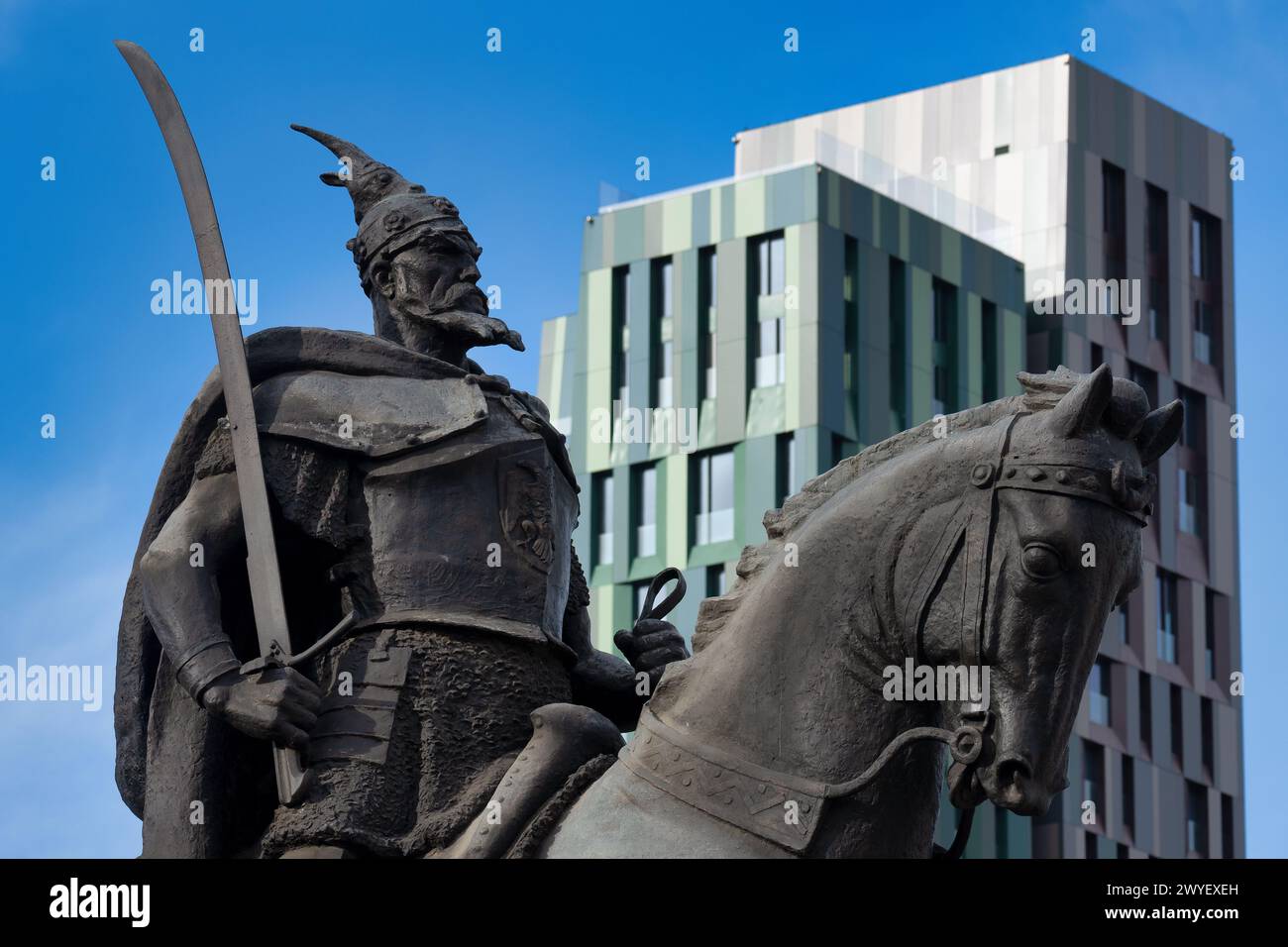 Denkmal des albanischen Nationalhelden Skanderbeg auf dem Skanderbeg-Platz, Tirane Albanien Stockfoto