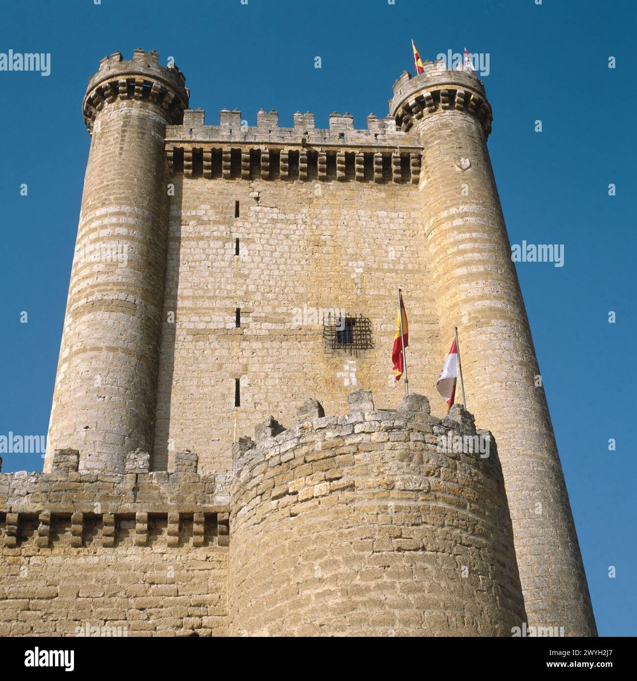 Burg von Fuensaldaña (erbaut 15. Jahrhundert). Provinz Valladolid, Spanien. Stockfoto