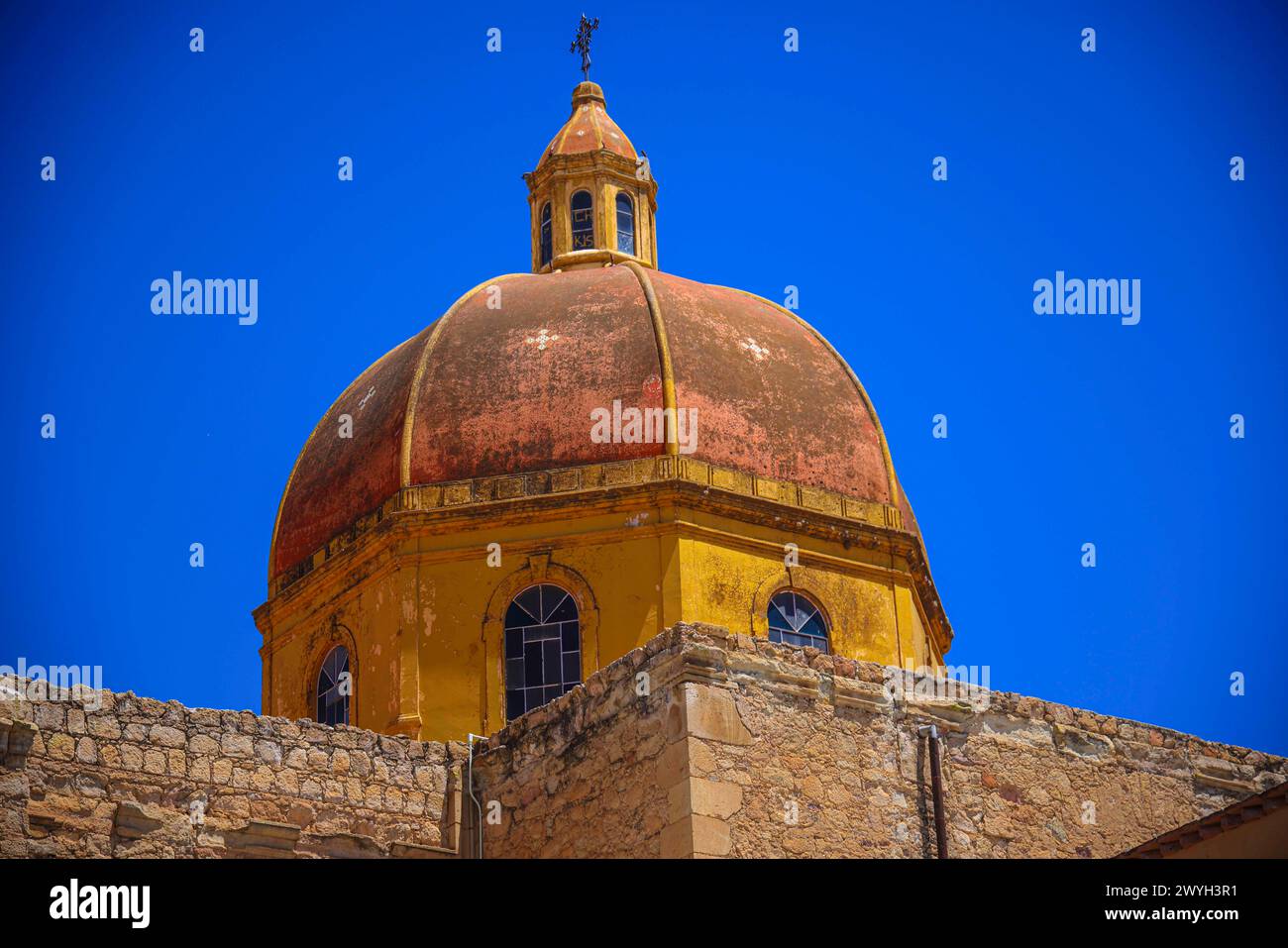 Gemeinde Santo Domingo de Guzmán in Sombrerete im Bundesstaat Zacatecas, Mexiko. Kirche, Religion, Katholizismus (Foto: Luis Gutierrez/Norte Photo). Parroquia de Santo Domingo de Guzmán en Sombrerete en estado Zacatecas, Mexiko. Iglecia, Religion, catolicismo (Foto por Luis Gutierrez/Norte Photo). Stockfoto