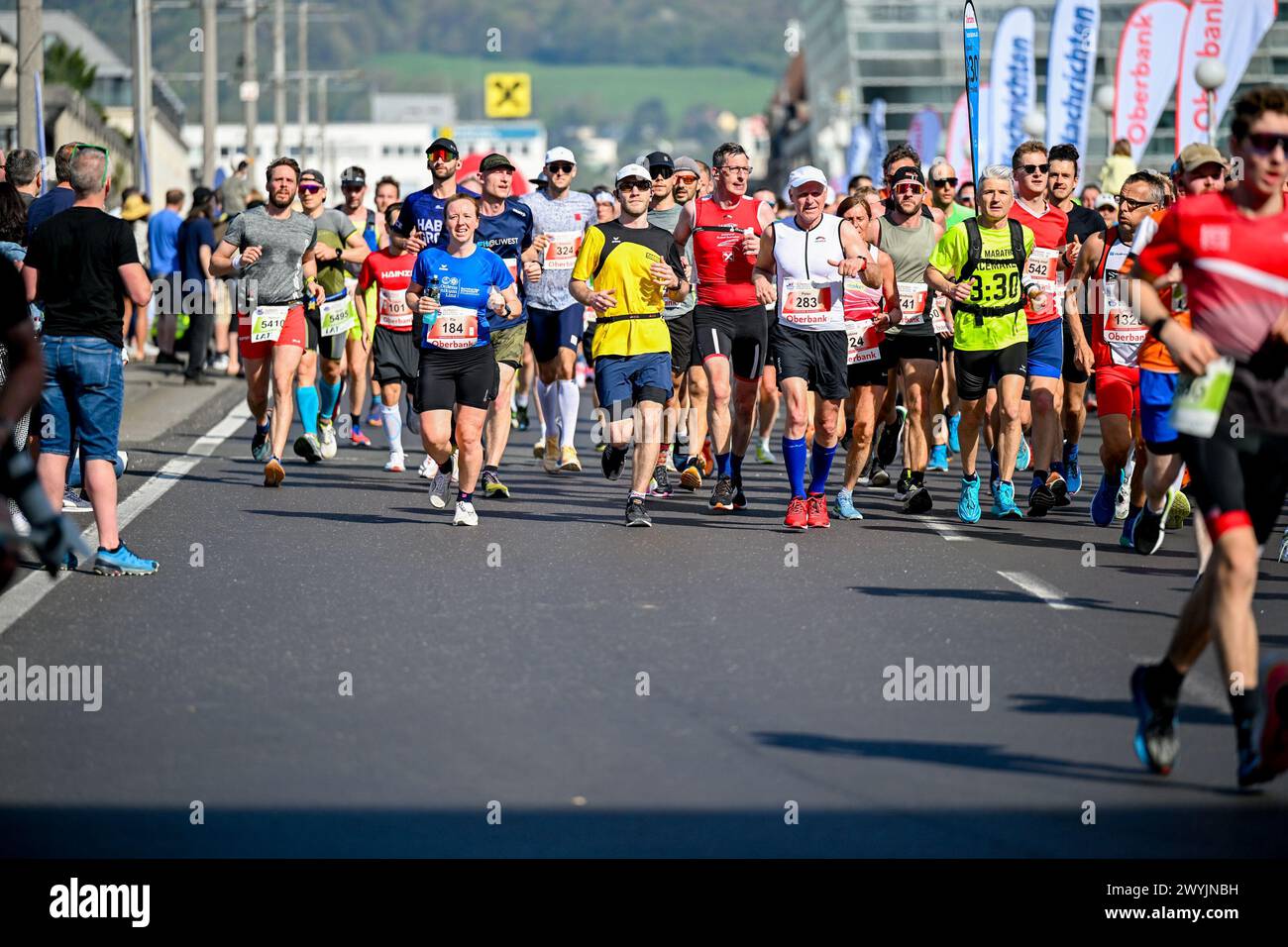 07.04.2024, Linz , AUT, Leichtathletik, Oberbank Linz Donau Marathon ...