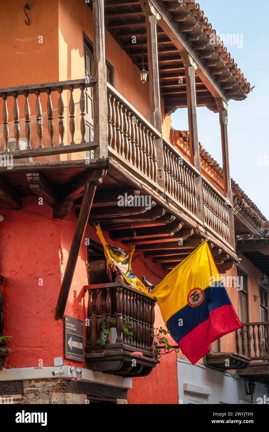 Amérique, Amérique du Sud, Architektur, Architektur coloniale, Balcon, Bolivar (Colombie), Carthagène (Colombie), Colombie, édifice, Exterérieur, Fassade, Fleur, Habitat, Histoire, Jour, maison, Patrimoine, Patrimoine Mondial de l'UNESCO, sans personne, vieille ville Stockfoto