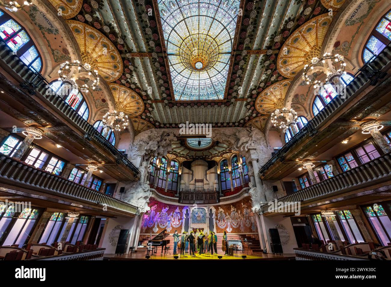 Spanien, Katalonien, Barcelona, Palau de la Musica Catalana (Katalanischer Musikpalast), Konzertsaal entworfen vom Architekten der katalanischen Moderne Lluis Domènech i Montaner, UNESCO-Weltkulturerbe Stockfoto