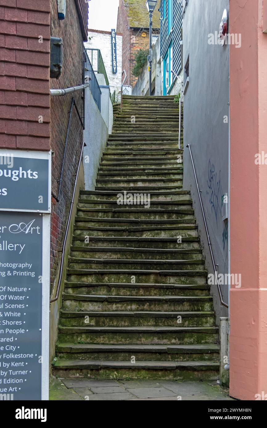 Treppen zum Hafen, Folkestone, Kent, England, Großbritannien Stockfoto