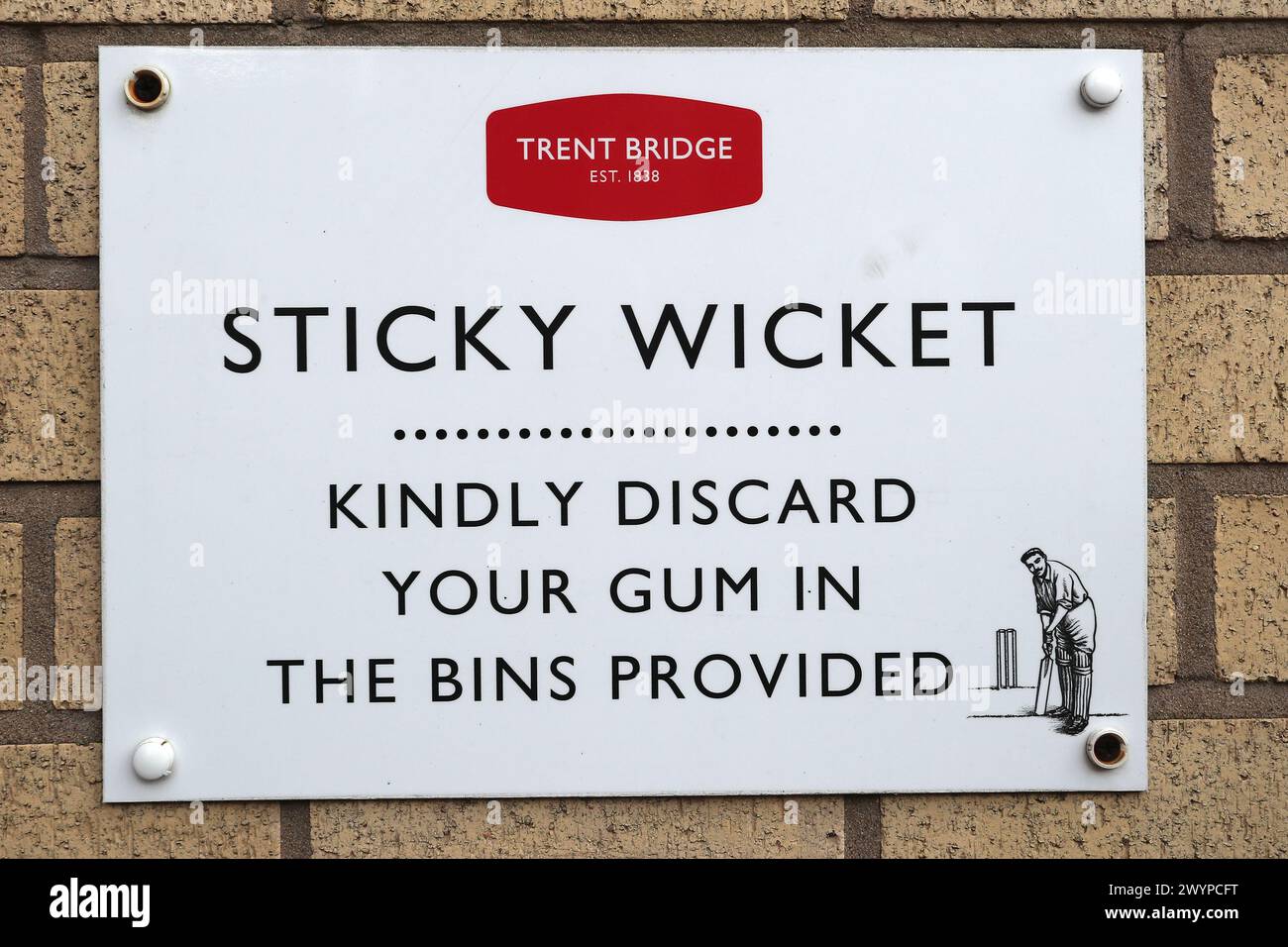 Sticky Wicket Signage während Nottinghamshire CCC vs Essex CCC, Vitality County Championship Division 1 Cricket in Trent Bridge am 7. April 2024 Stockfoto