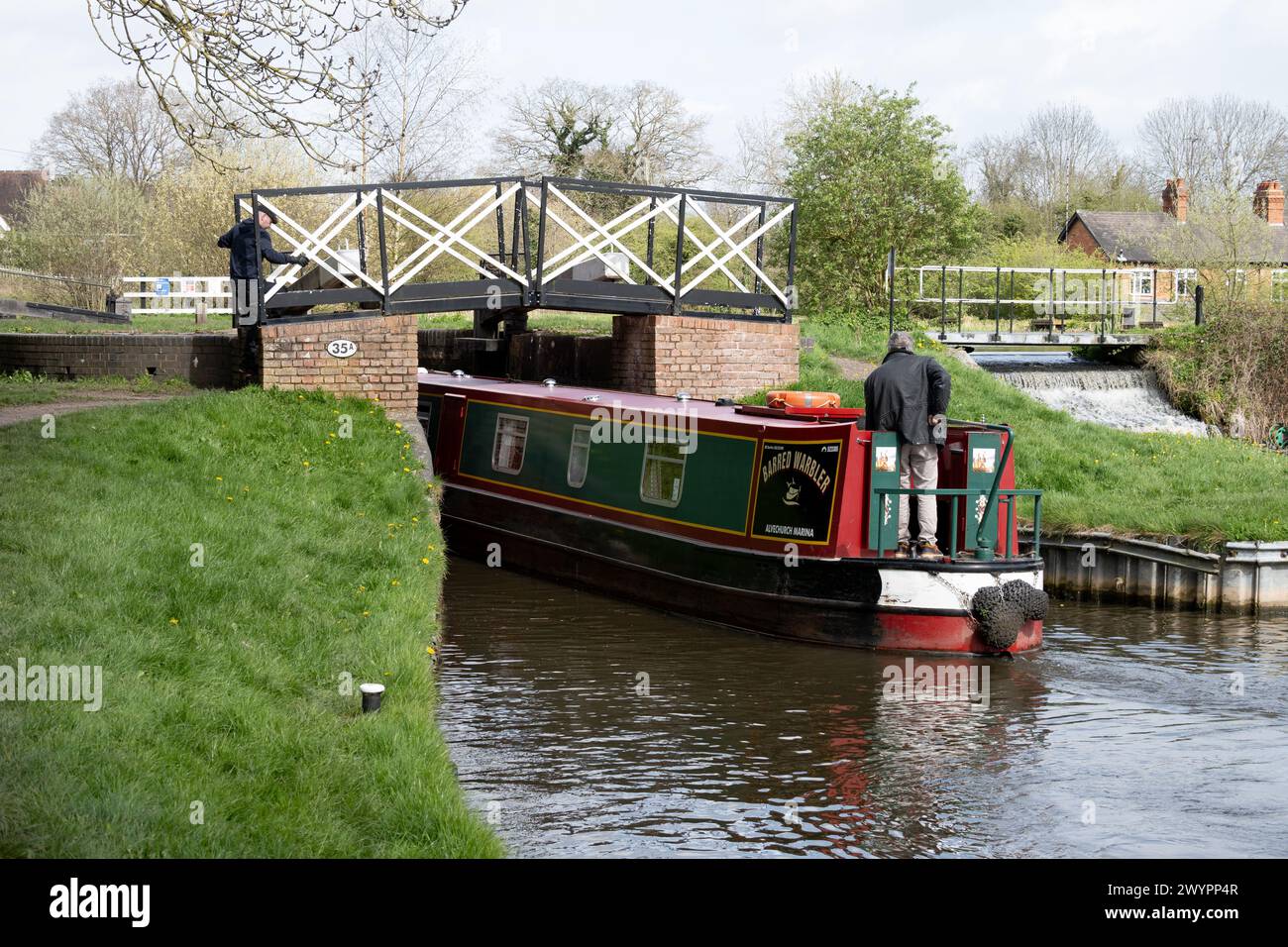 Ein Schmalboot an der Kingswood Junction, Stratford-upon-Avon Canal, Lapworth, Warwickshire, Großbritannien Stockfoto
