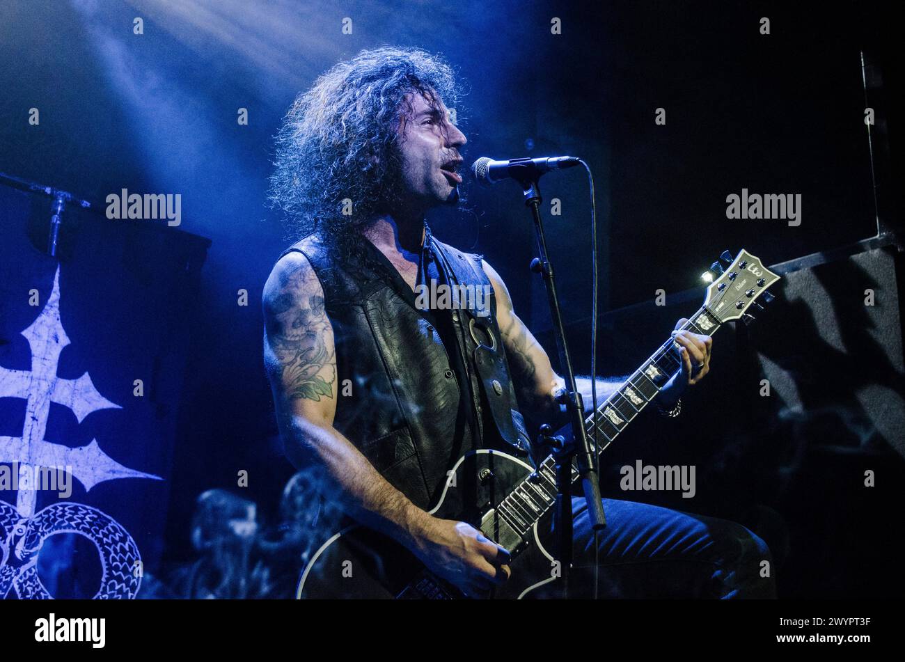 George Emmanuel von Lucifer's Child spielt im Floyd Live Music Venue, Athen/Griechenland, April 2024 Stockfoto