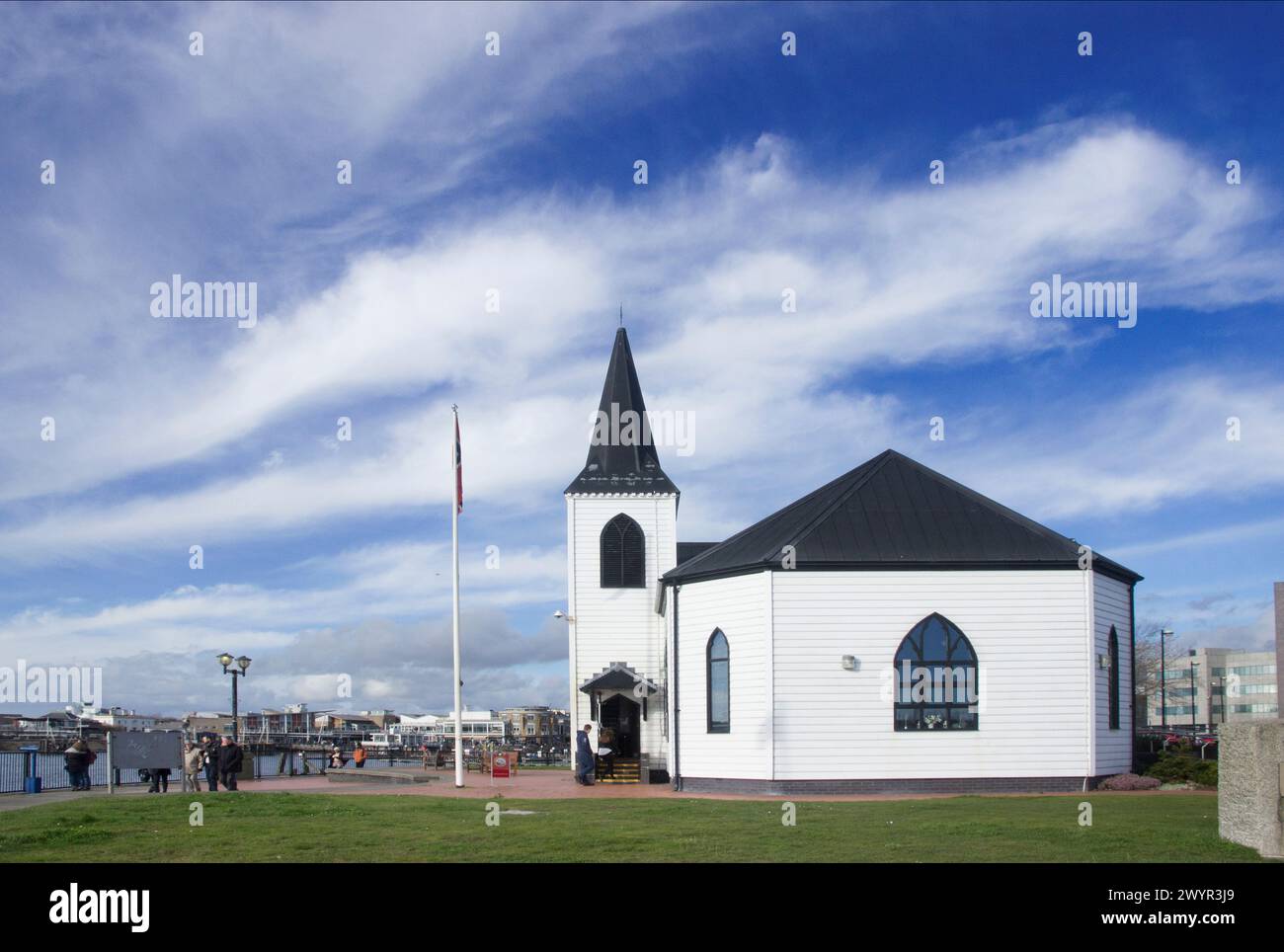 Die norwegische Kirche in Cardiff Bay ist die älteste noch erhaltene norwegische Seamen-Mission-Kirche in Großbritannien, in der Roald Dahl getauft wurde. Stockfoto