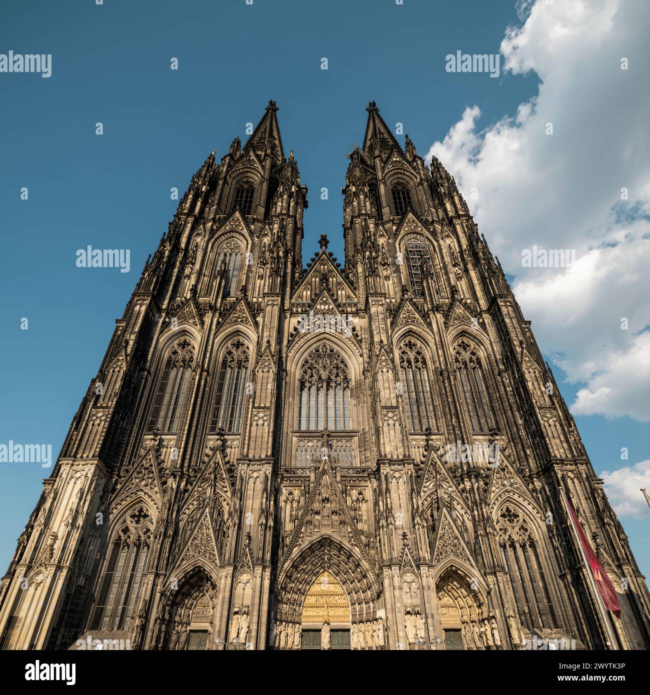 Außenansicht des Kölner Doms, Köln, Nordrhein-Westfalen, Deutschland Stockfoto