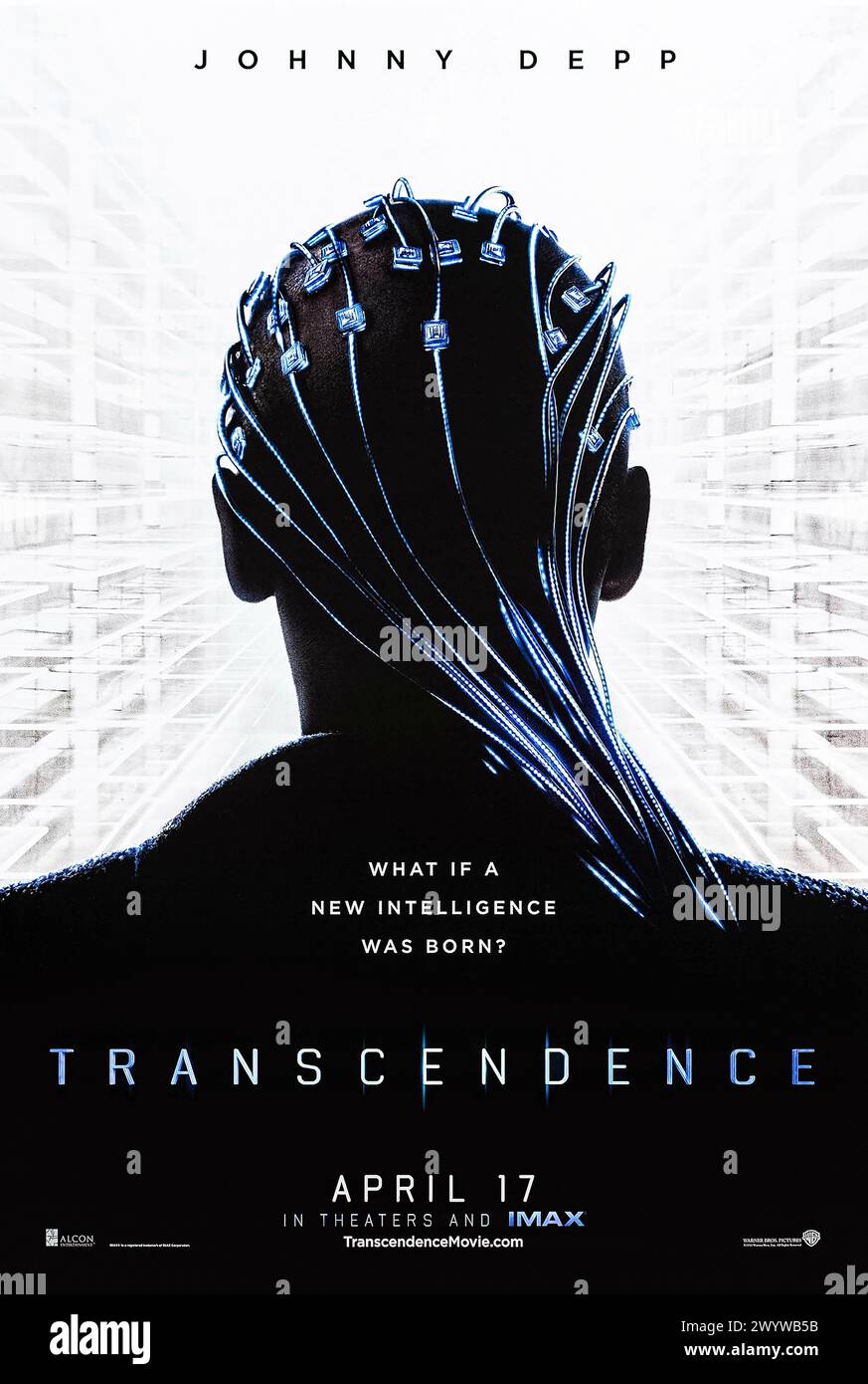 Transscendence (2014) unter der Regie von Wally Pfister mit Johnny Depp, Rebecca Hall und Morgan Freeman. Der Antrieb eines Wissenschaftlers nach künstlicher Intelligenz nimmt gefährliche Folgen an, wenn sein eigenes Bewusstsein in ein solches Programm hochgeladen wird. Foto eines Original-Posters aus dem Jahr 2014. ***NUR REDAKTIONELLE VERWENDUNG*** Credit: BFA / Warner Bros Stockfoto