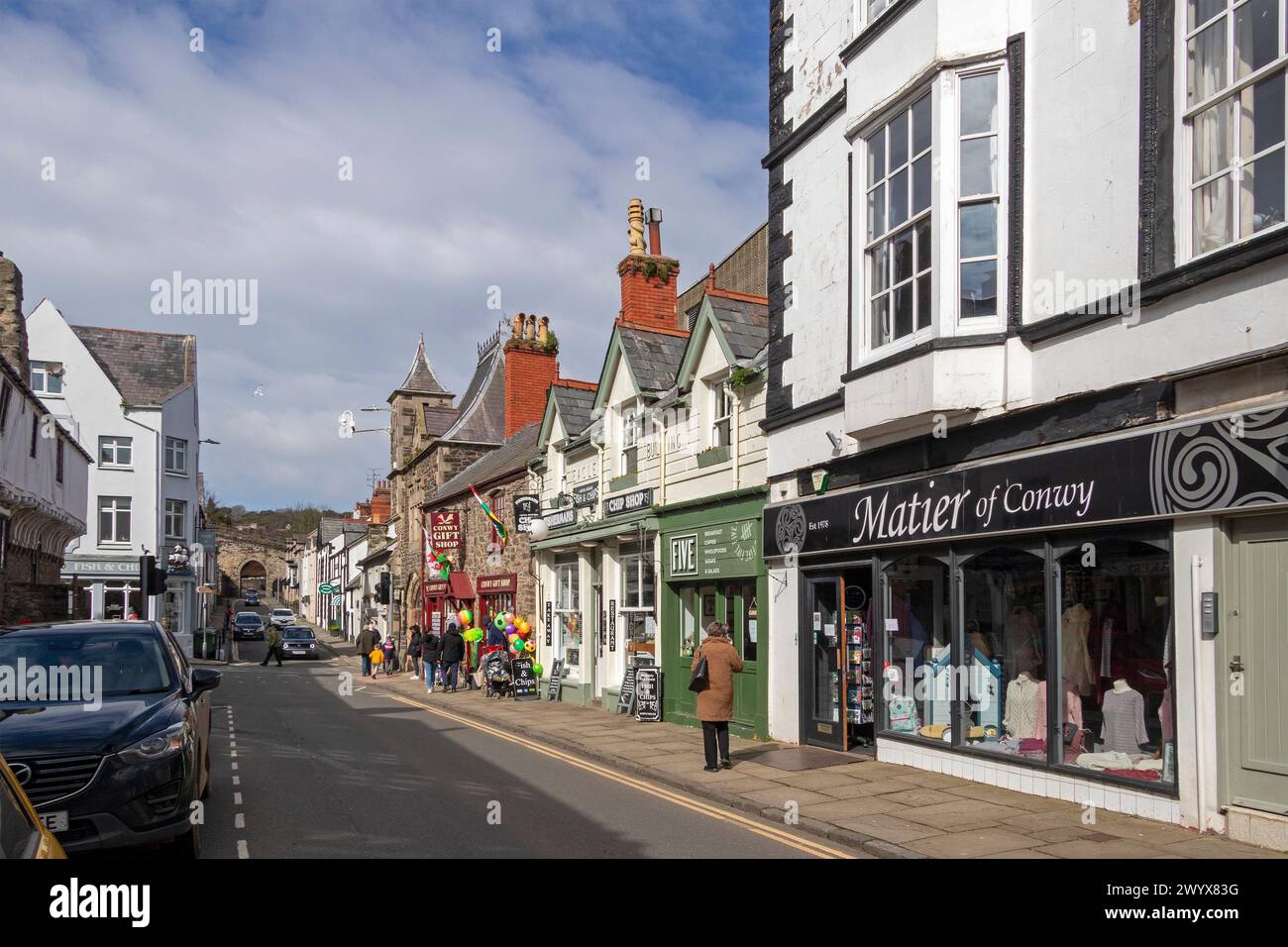 Häuser, Stadttor, Castle Street, Conwy, Wales, Großbritannien Stockfoto