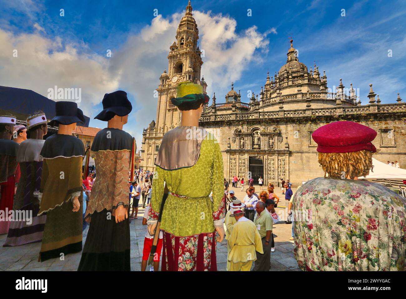 Galizische Folklore, Festtag von Santiago, 25. Juli, Kathedrale, Praza da Quintana, Santiago de Compostela, A Coruña Provinz, Galicien, Spanien. Stockfoto