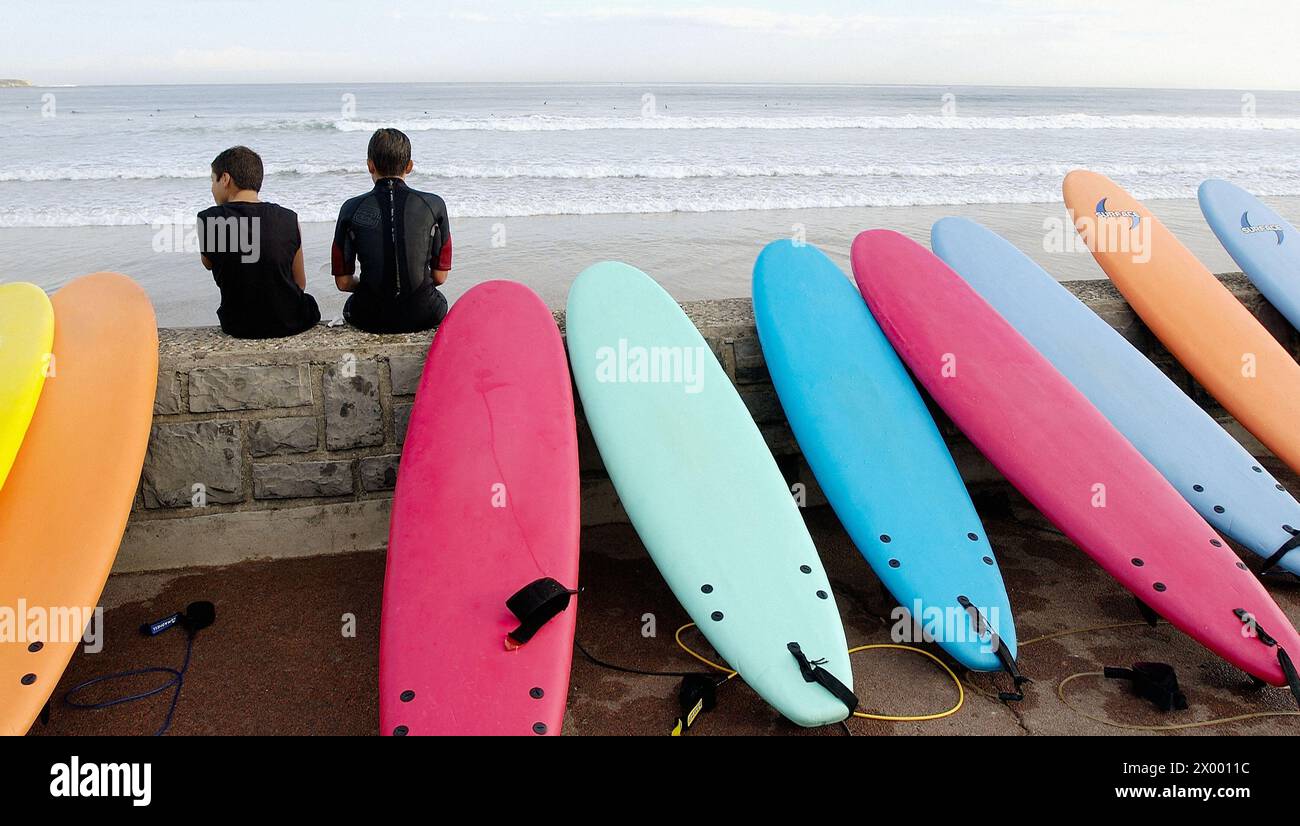 Surf. Hendaye Beach. Aquitaine. Frankreich. Stockfoto