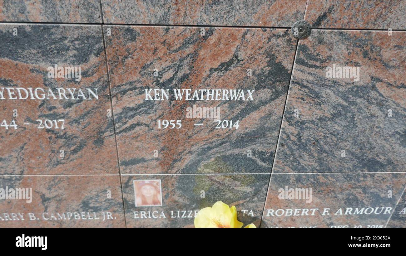 North Hollywood, Kalifornien, USA 5. April 2024 Schauspieler Ken Weatherwax Grave im Pierce Brothers Valhalla Memorial Park am 5. April 2024 in North Hollywood, Kalifornien, USA. Foto: Barry King/Alamy Stock Photo Stockfoto