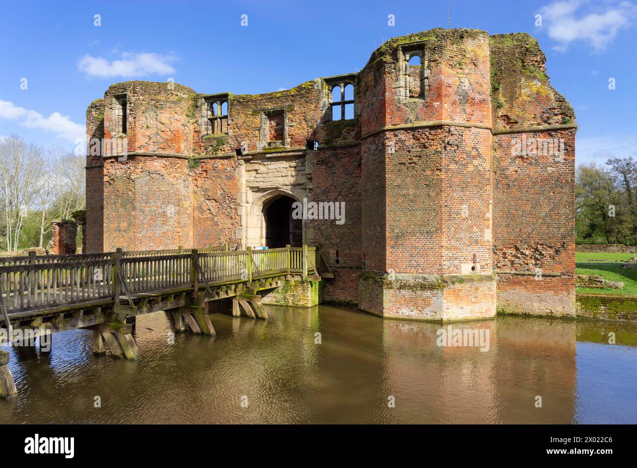 Kirby Muxloe Castle Gatehouse Moat und Zugbrücke Kirby Muxlow Leicestershire England Großbritannien GB Europa Stockfoto