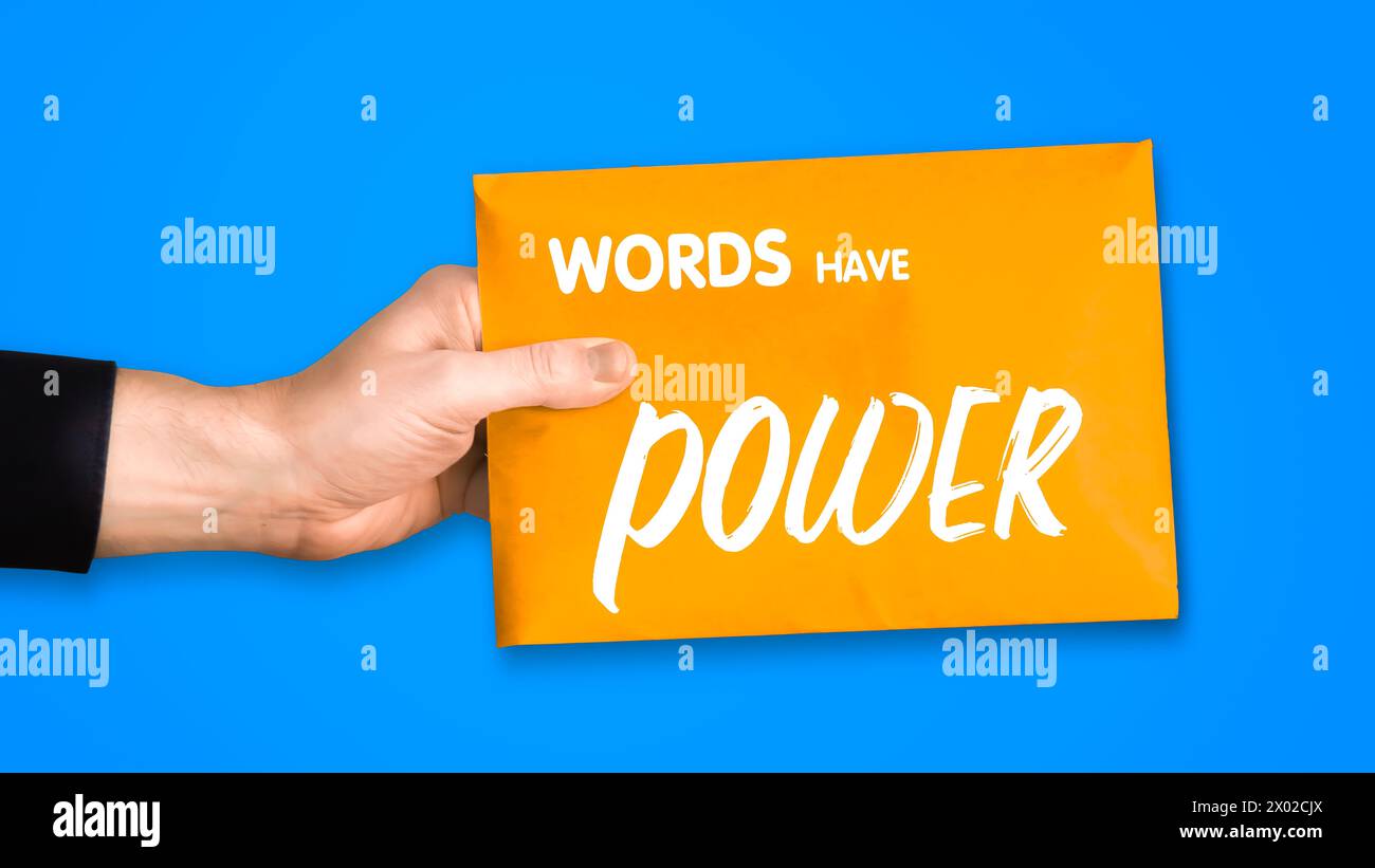 Wörter haben Powertext auf Umschlag Stockfoto