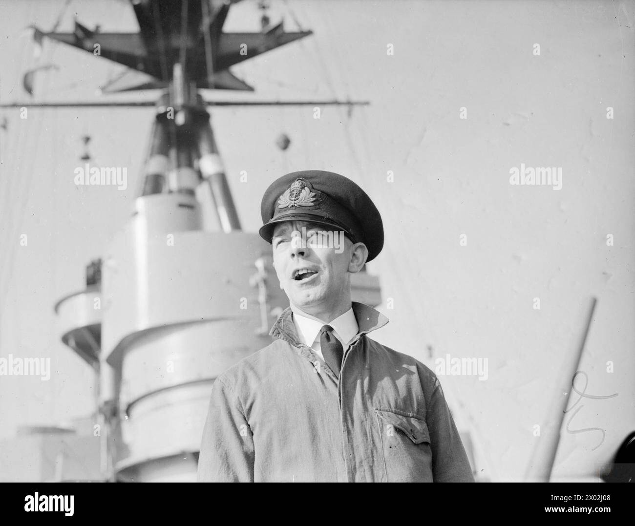 AN BORD DES SCHLACHTSCHIFFS HMS RODNEY. SEPTEMBER 1940, OFFIZIERE UND MÄNNER AN BORD DES SCHLACHTSCHIFFS. - Wt Ordnance Officer R A E Marwood, aus Plymouth Stockfoto