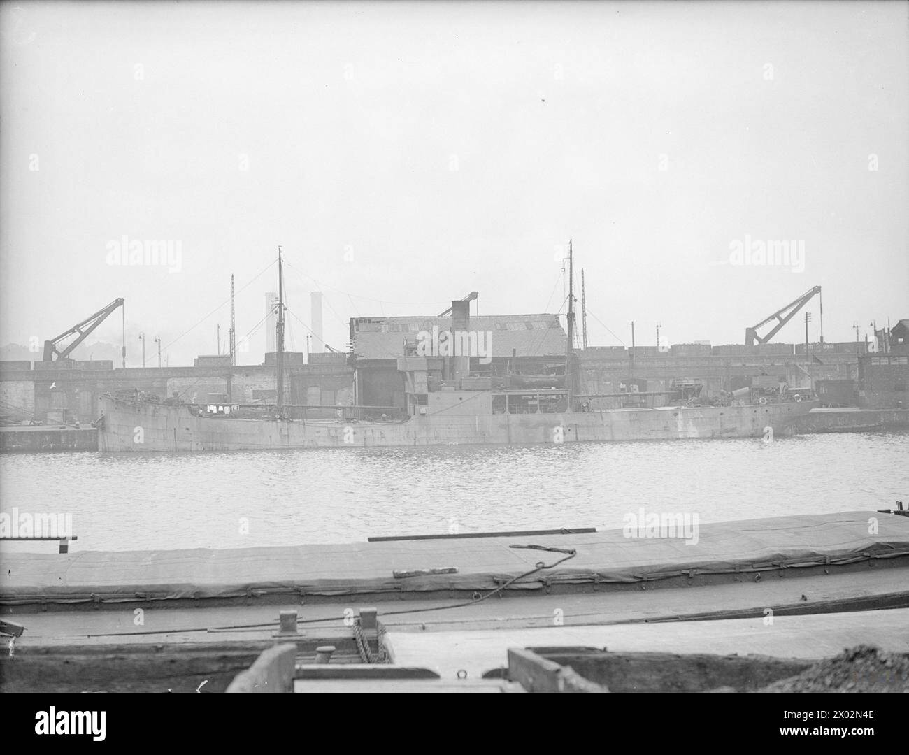 Die SS Kodumaa, ein britisches Handelsschiff, legt am 12. Mai 1942 in Liverpool an und war während des Zweiten Weltkriegs im Seeverkehr tätig Stockfoto