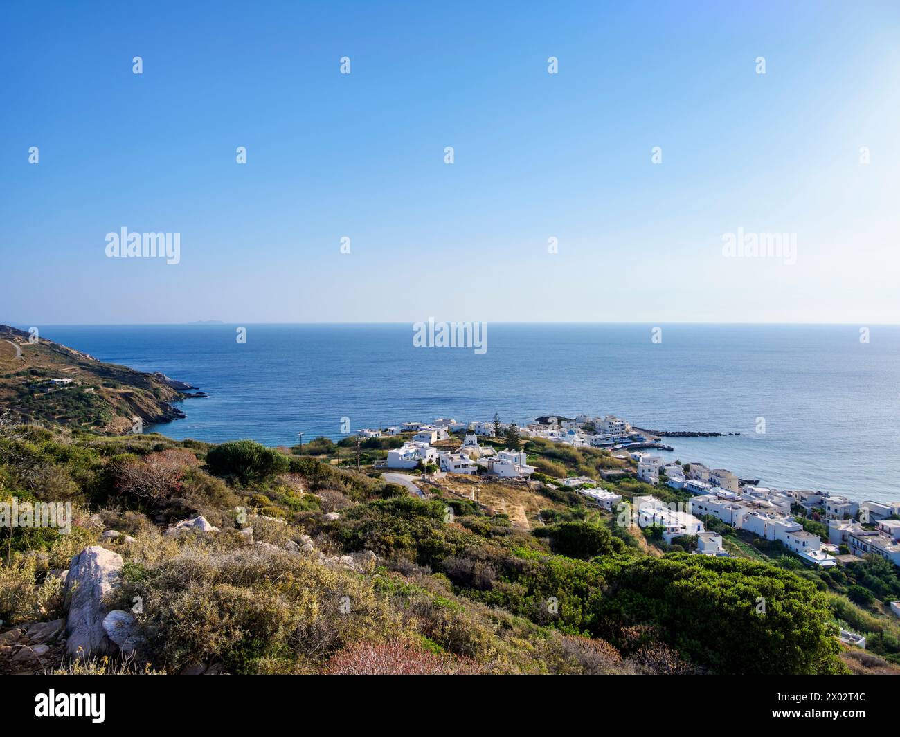 Apollonas Village, erhöhte Aussicht, Naxos Island, Kykladen, griechische Inseln, Griechenland, Europa Stockfoto