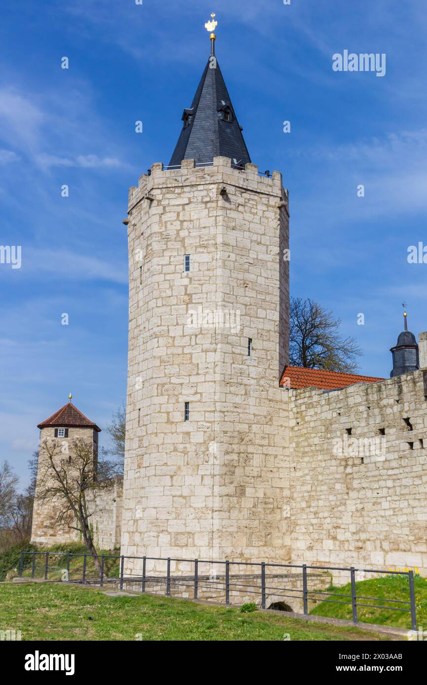 Türme der umliegenden Stadtmauer in Muhlhausen Stockfoto