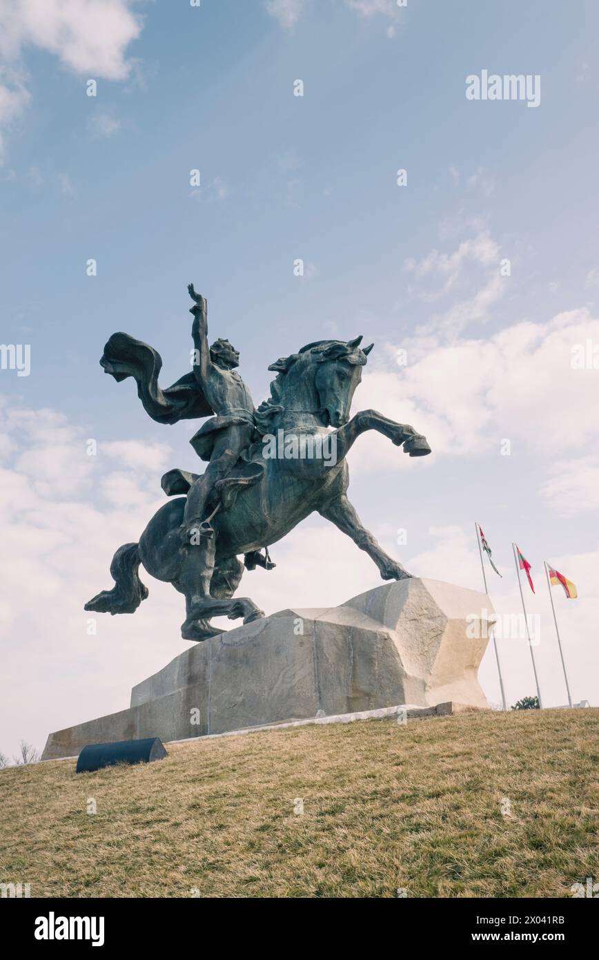 Reiterstatue von Alexander Suworow. Das Suworow-Denkmal ist ein Denkmal für den russischen Generalissimo Alexander Suworow auf dem Suworow-Platz in TIR Stockfoto