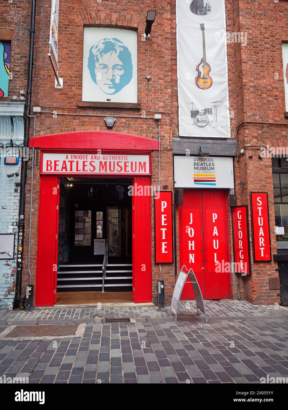 UK, Liverpool, Liverpool Beatles Museum in der Mathew Street. Stockfoto