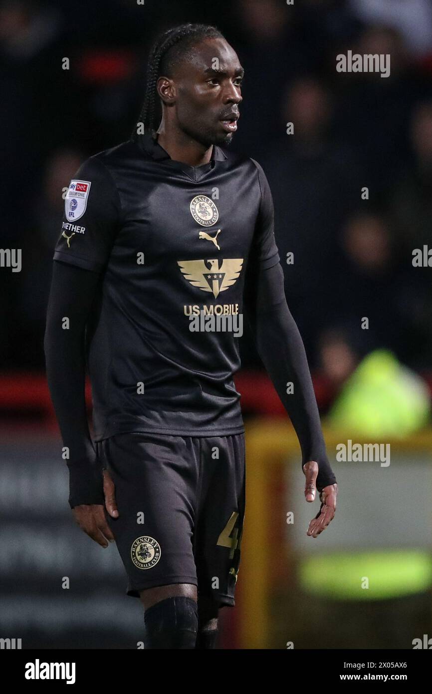 Devante Cole of Barnsley während des Sky Bet League 1 Spiels Stevenage gegen Barnsley im Lamex Stadium, Stevenage, Großbritannien. April 2024. (Foto: Alfie Cosgrove/News Images) in Stevenage, Großbritannien am 10.04.2024. (Foto: Alfie Cosgrove/News Images/SIPA USA) Credit: SIPA USA/Alamy Live News Stockfoto