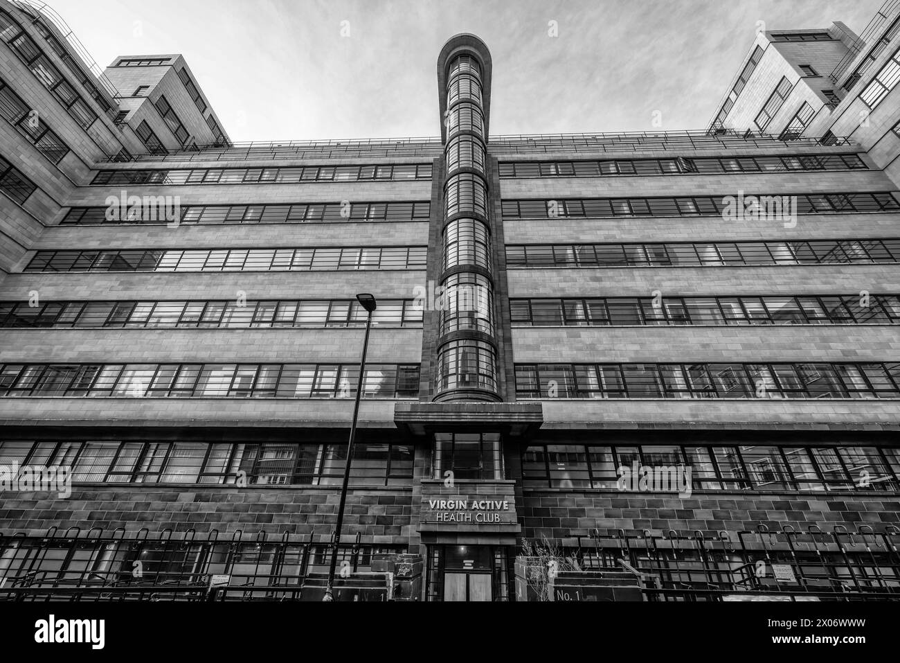Das Ibex House Art déco-Gebäude in modernem Stil in der Haydon Street aus dem Jahr 1937. City of London Stockfoto