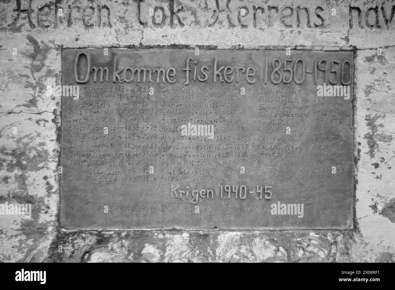 Aktuell 16 - 6 - 1973: Hundert Häuser und ein Mann als vor 20 Jahren war Bjørnsund eine lebendige Gemeinde. Heute ist nur noch eine Person in diesem Fischerdorf übrig. Jetzt wird Bjørnstad ein Touristenziel. Die Leute sind begierig, hier draußen in dieser Einsamkeit ein Haus zu kaufen. Foto: Sverre A. Børretzen / aktuell / NTB ***FOTO NICHT BEARBEITET*** Stockfoto