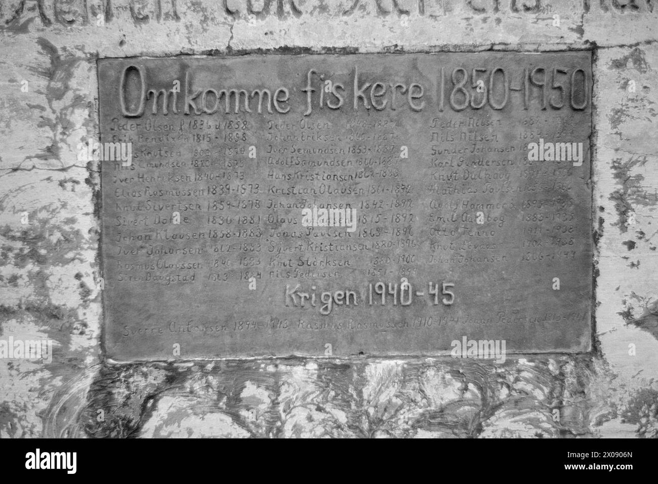 Aktuell 16 - 6 - 1973: Hundert Häuser und ein Mann als vor 20 Jahren war Bjørnsund eine lebendige Gemeinde. Heute ist nur noch eine Person in diesem Fischerdorf übrig. Jetzt wird Bjørnstad ein Touristenziel. Die Leute sind begierig, hier draußen in dieser Einsamkeit ein Haus zu kaufen. Foto: Sverre A. Børretzen / aktuell / NTB ***FOTO NICHT BEARBEITET*** Stockfoto