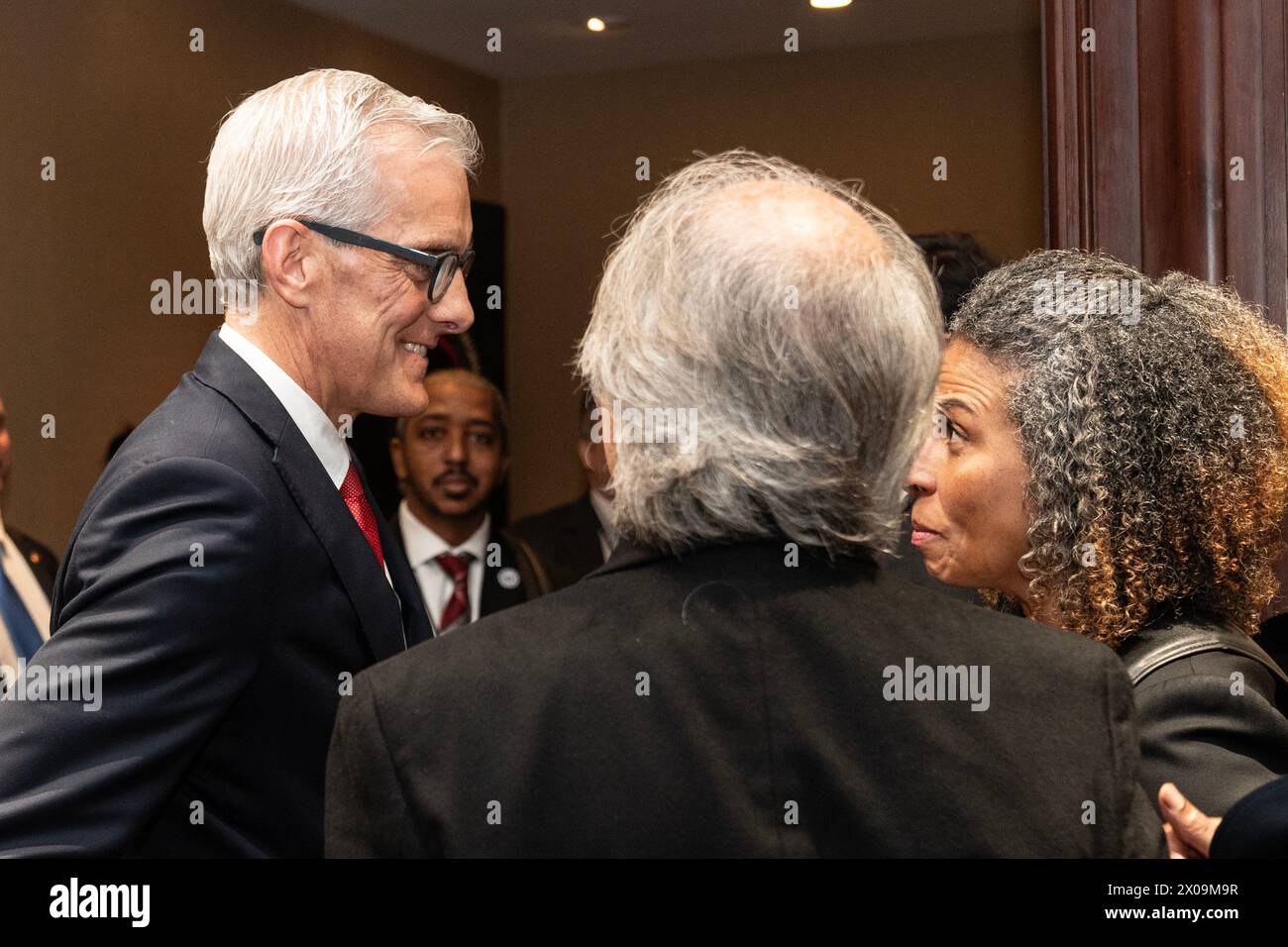 Denis McDonough, Sekretär des US-Veteranenministeriums, spricht während des 1. Tages der NAN National Convention am Sheraton New York Times Square am 10. April 2024 Stockfoto