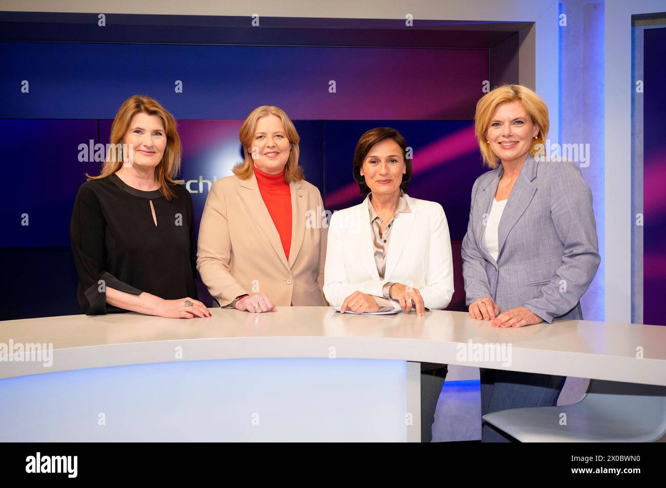 Tina Hassel, Bärbel Bas, Sandra Maischberger und Julia Klöckner in der ARD-Talkshow maischberger im Studio Berlin Adlershof. Berlin, 10.04.2024 *** Tina Hassel, Bärbel Bas, Sandra Maischberger und Julia Klöckner in der ARD Talkshow maischberger im Studio Berlin Adlershof Berlin, 10 04 2024 Foto:XT.xBartillax/xFuturexImagex maischberger1004 4246 Stockfoto