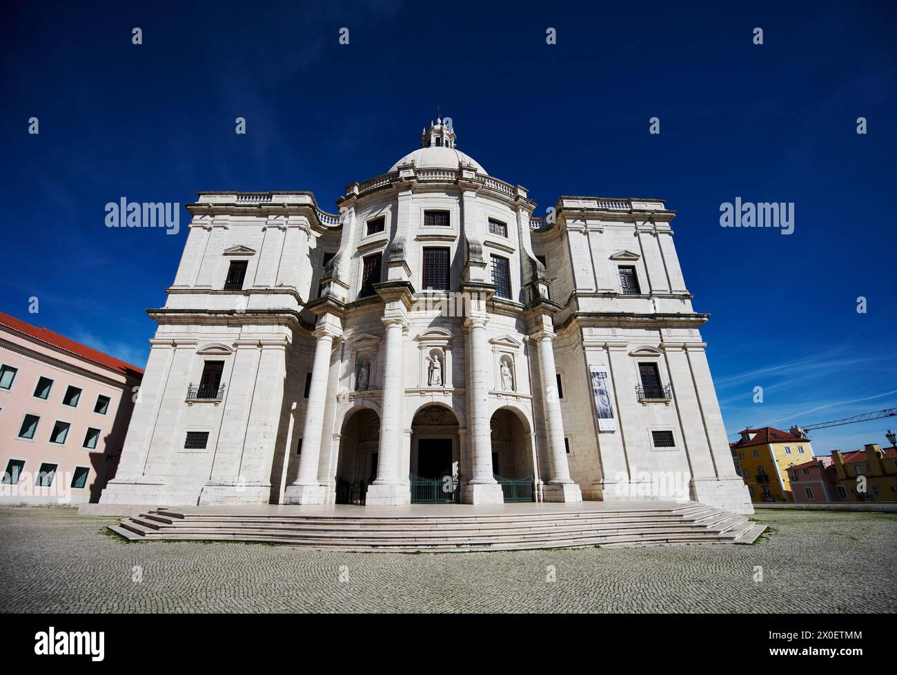 Panteao Nacional (Nationalpantheon) oder Kirche Santa Engracia im Stadtteil Alfama, Lissabon, Lisboa, Portugal. Stockfoto