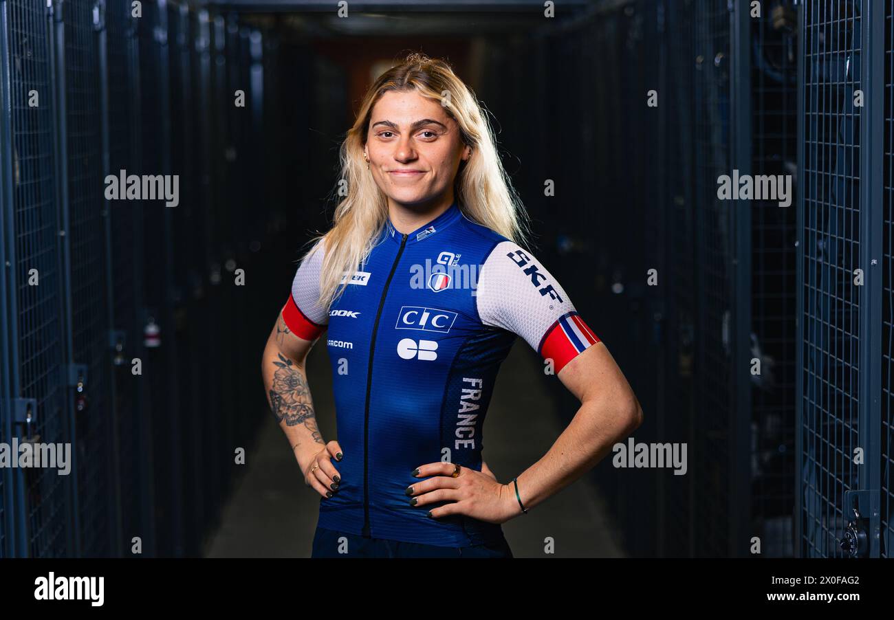 Milton, Kanada. April 2024. Foto von Alex Whitehead/SWpix.com - 11/04/2024 - Radfahren - Tissot UCI Track Nations Cup - Runde 3: Milton - Mattamy National Cycling Centre, Milton, Ontario, Kanada - Clara Copponi aus Frankreich Credit: SWpix/Alamy Live News Stockfoto