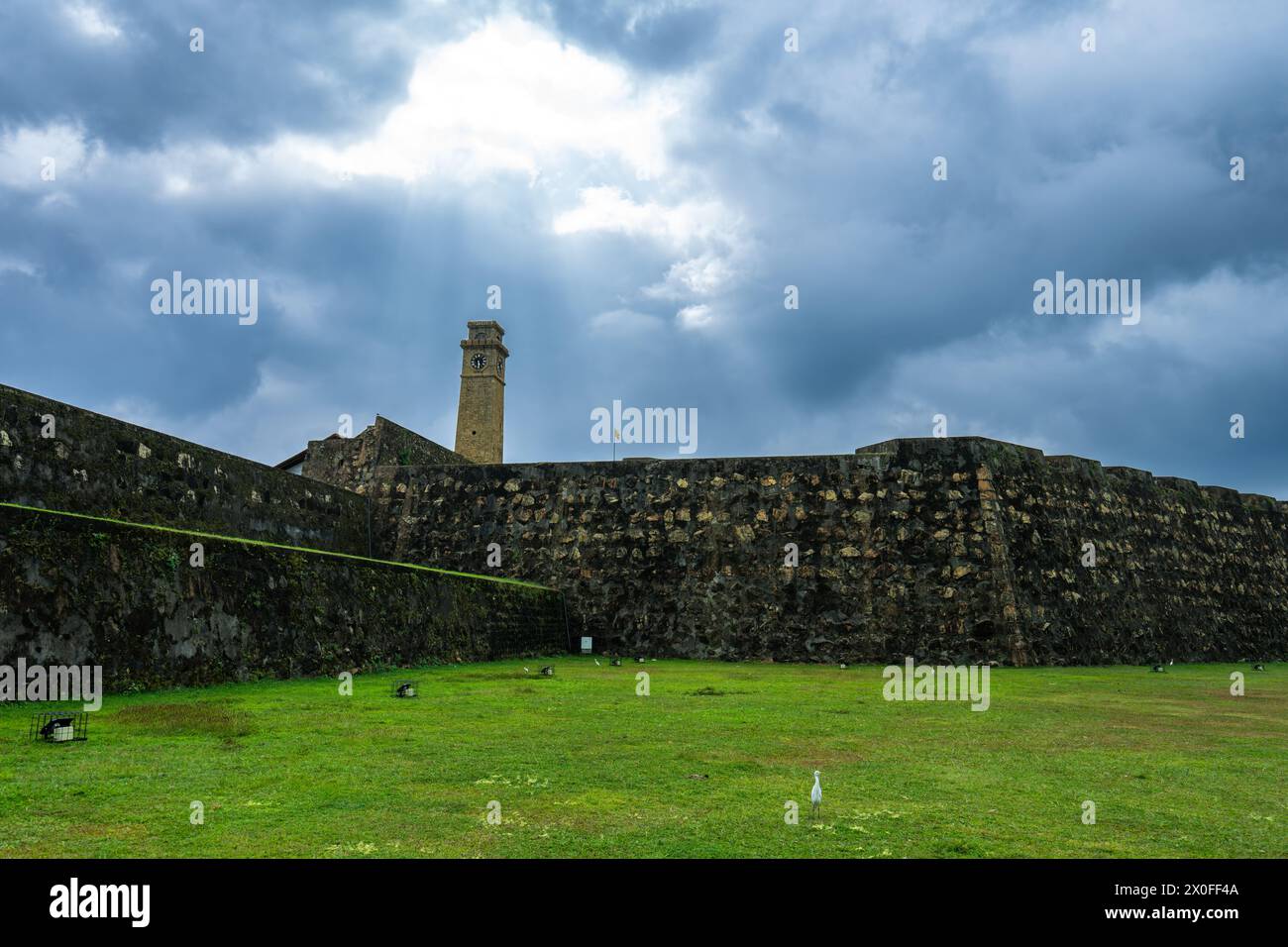 Ein malerischer Blick auf das Galle Fort in Sri Lanka, eine Stadt voller europäischer Architekturkunst und südasiatischer kultureller Traditionen. EINE UNESCO Stockfoto