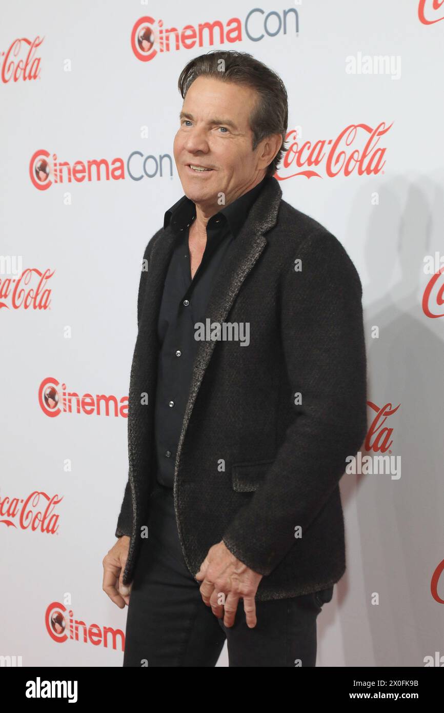 April 2024, Las Vegas, Nevada, USA: LAS VEGAS, NV - 11. APRIL 2024: Dennis Quaid bei der CinemaCon Big Screen Achievement Awards im Omnia Nachtclub im Caesars Palace während der CinemaCon. (Kreditbild: © Nina Prommer/ZUMA Press Wire) NUR REDAKTIONELLE VERWENDUNG! Nicht für kommerzielle ZWECKE! Stockfoto