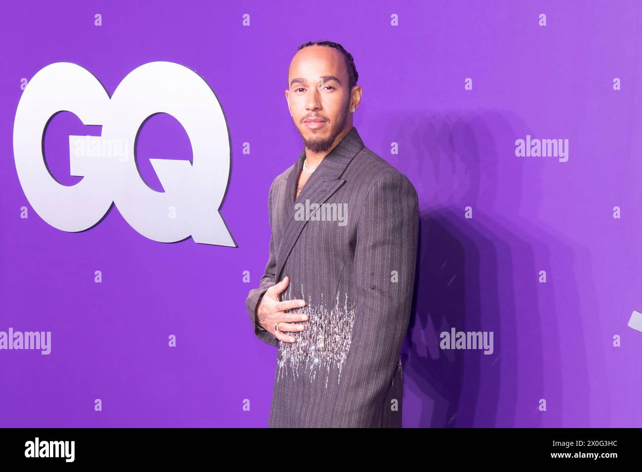 NEW YORK, NEW YORK – 11. APRIL: Lewis Hamilton nimmt am 11. April 2024 an den GQ Creativity Awards 2024 der WSA Teil. (Foto: Ron Adar / SOPA Images/SIPA USA) Stockfoto