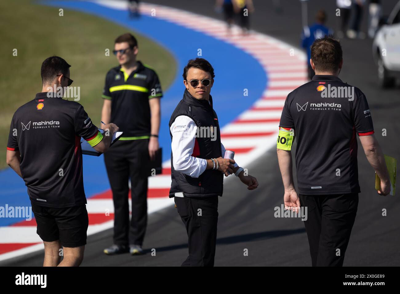 Misano World Circuit, Italien. April 2024. DE VRIES Nyck (nld), Mahindra Racing, Mahindra M9Electro, Porträt während des Misano ePrix 2024, 5. Treffens der ABB FIA Formel E Weltmeisterschaft 2023-24, auf dem Misano World Circuit Marco Simoncelli vom 11. Bis 14. April 2024 in Misano Adriatico, Italien. Foto: Unabhängige Fotoagentur/Alamy Live News Stockfoto