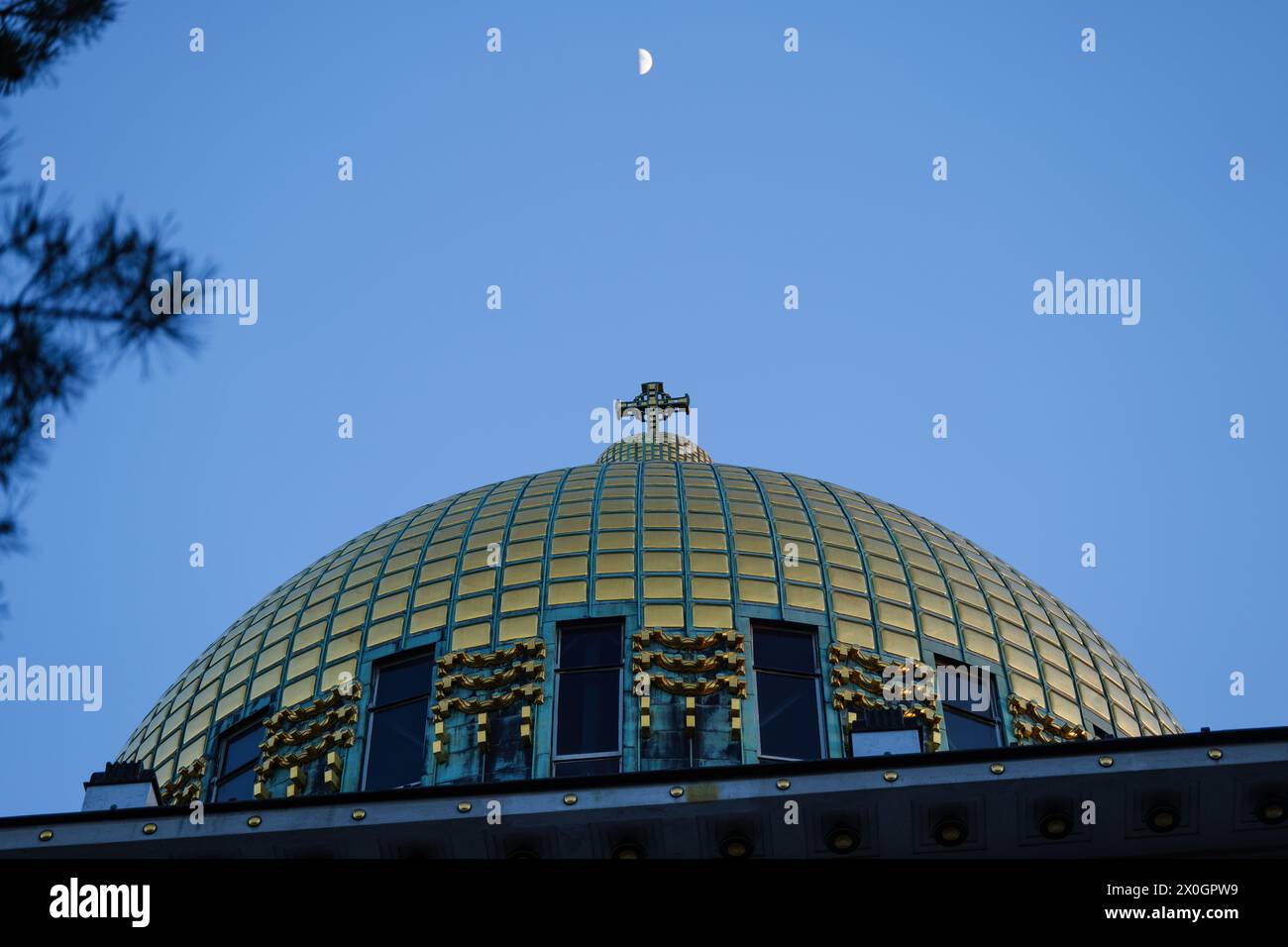 Jugendstilkirche von Otto Wagner in Steinhof in Wien Österreich Europa Nahaufnahme Stockfoto