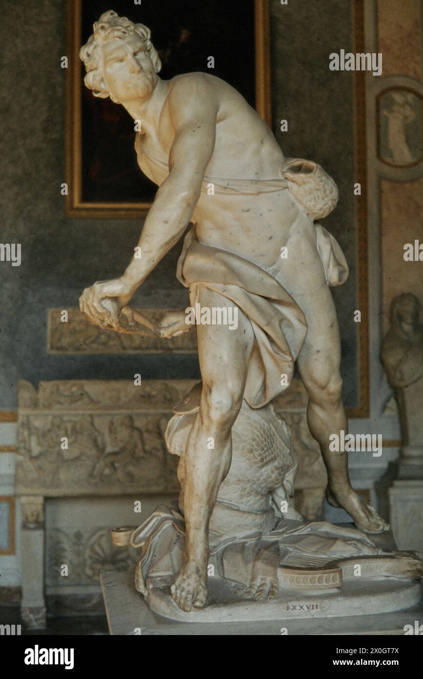 Davidstatue von Gian Lorenzo Bernini in der Villa Borghese in Rom. [Automatisierte Übersetzung] Stockfoto